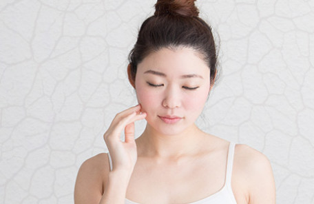 乾燥肌でお悩みの方にオススメの保湿クリーム