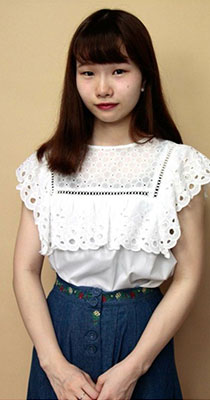 似合う骨格タイプの服装着用例