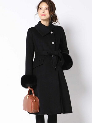 骨格ウェーブタイプに似合うアウターのお手本コーデ