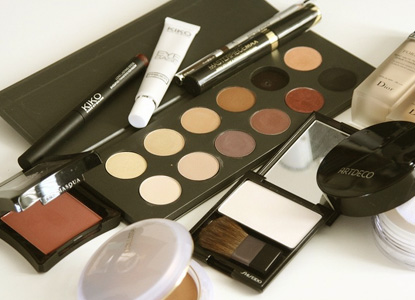 イエベ秋に似合うアイメイクのカラーイメージ