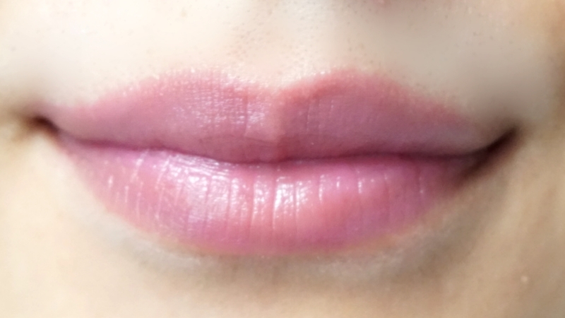 ヴィセアヴァンリップスティック「019 HYDRANGEA シアーなピンクパープル」