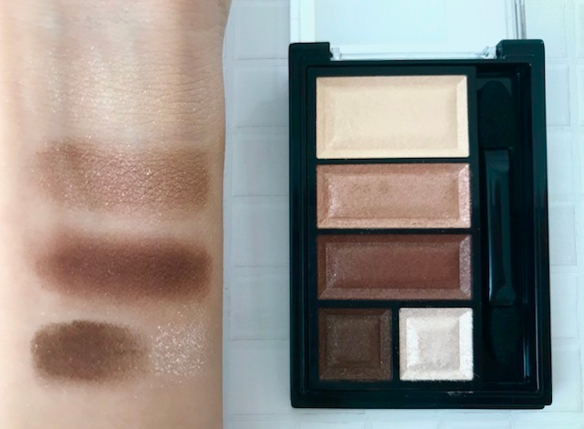 リンメルのアイシャドウ「ショコラスウィートアイズ」タッチアップ(016 カカオショコラ)