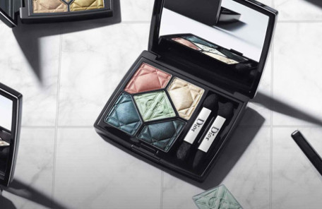 DIORの人気アイシャドウパレット「サンククルール」全種紹介