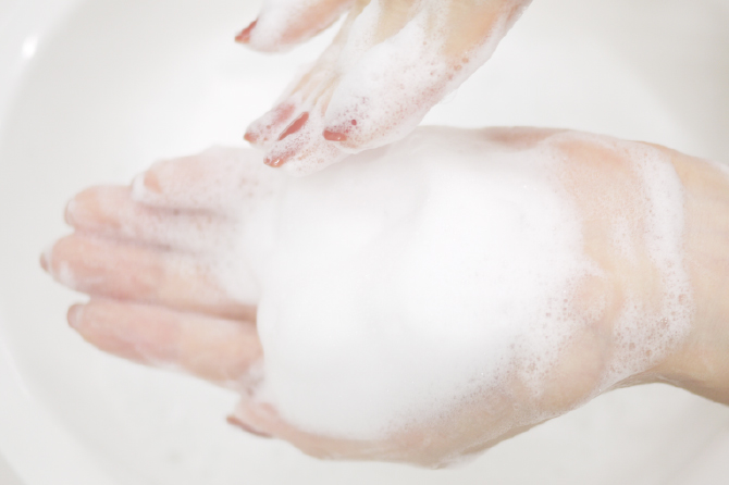 肌潤石鹸の使い方01